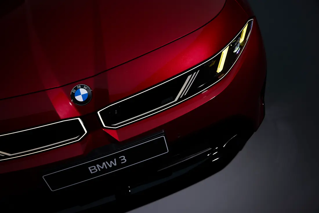 BMW M350 xDrive-Studio-035