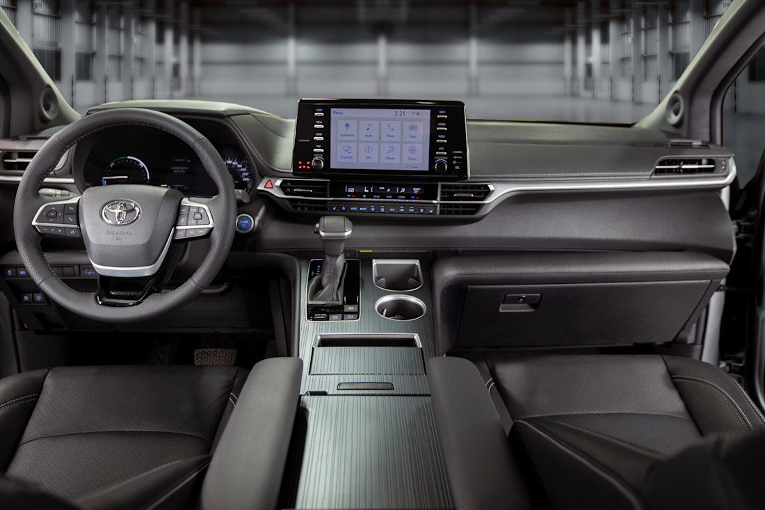 2023_Toyota_Sienna_25th_Anniversary_016