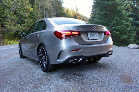 Editorial 2019 mercedes benz a 220 07 pb