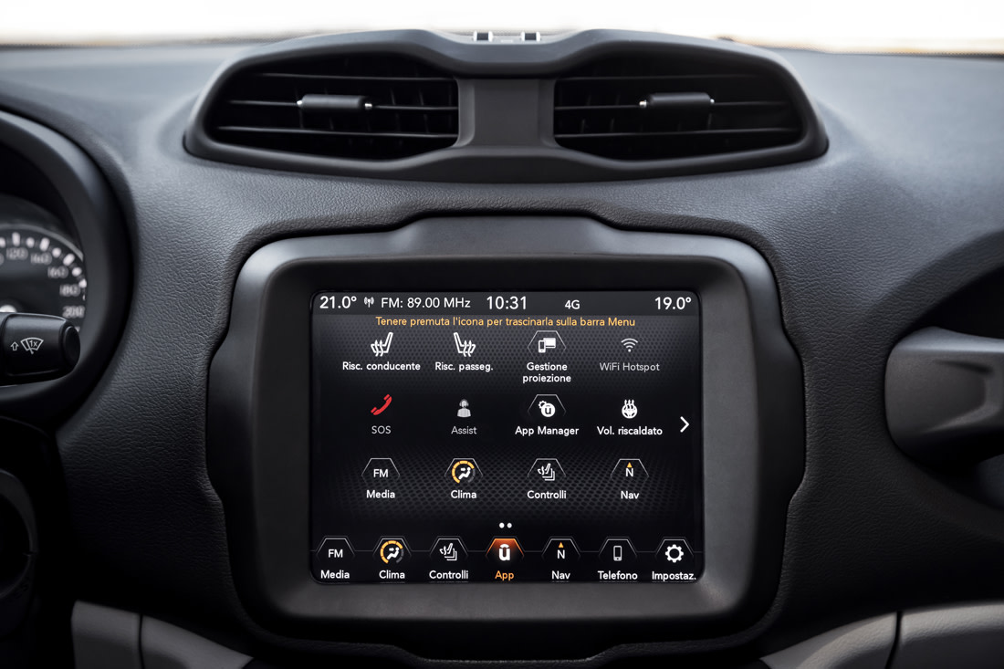 191003_Jeep_Renegade-MY2020_04.jpg