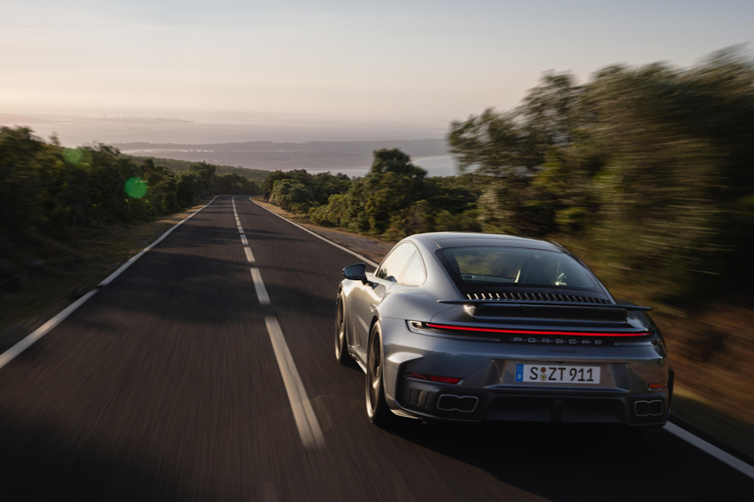 911_TurboS_coupébackroad.jpg