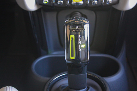 Editorial 2022 mini cooper se premierplus 27 cc