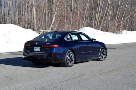 BMW i5 M60 xDrive 2024 : essai routier Image