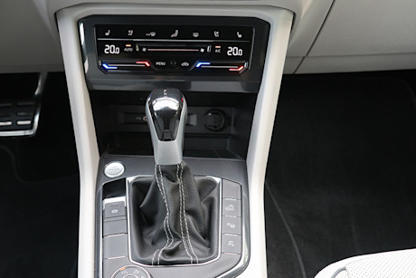 Editorial 2024 volkswagen tiguan highline td jm 240704 28