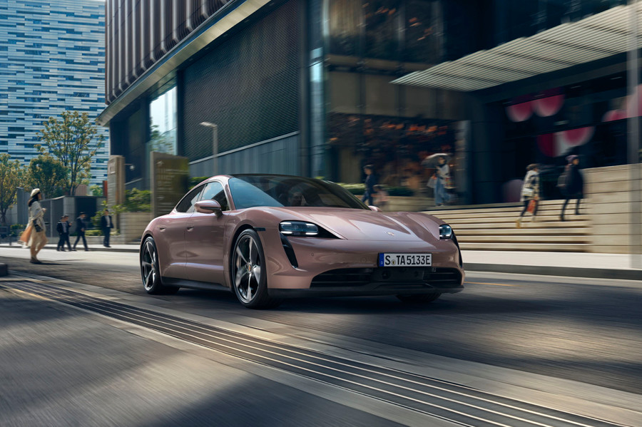 porsche_taycan_22.jpeg