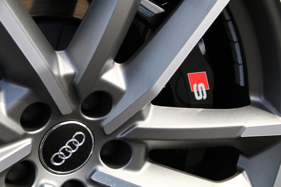 audi-s6-avant-34.JPG
