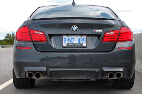 Editorial 2012 bmw m5 03 jp