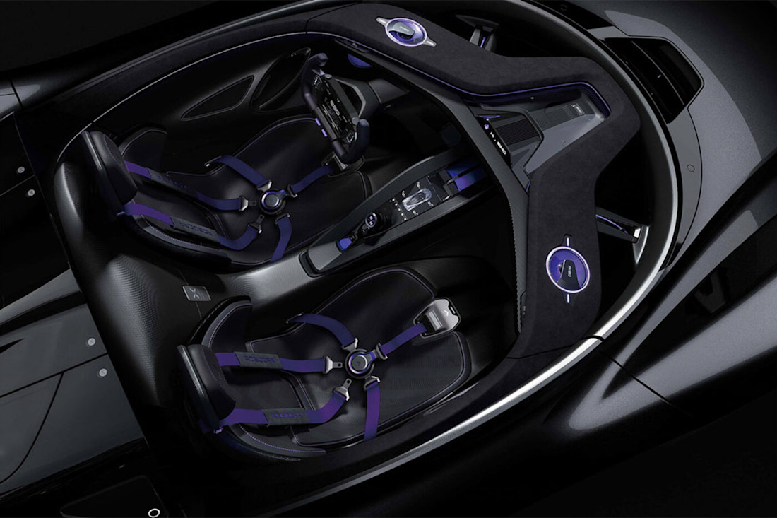 robo-x-2024-superdeportivo-chino (1).jpg