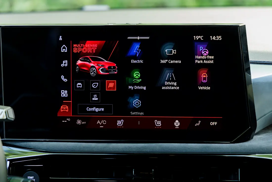 Renault Clio Full Hybrid E-Tech - Esprit Alpine - Absolut-Rot (15)