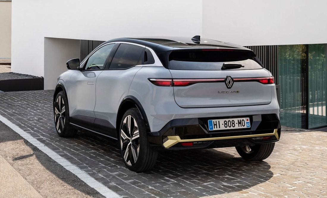 Renault-Megane_E-Tech-2