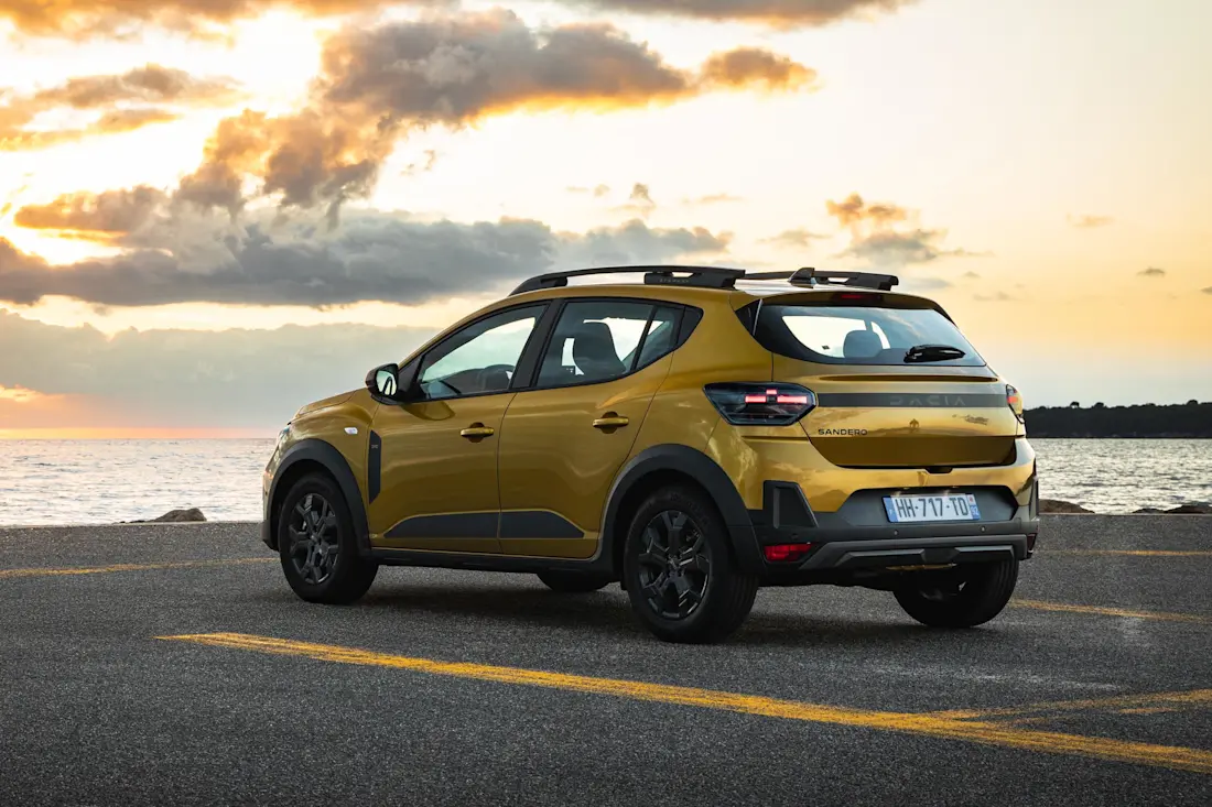dacia-sandero-stepway-2026-heck-static