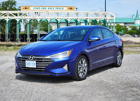 Editorial 2020 hyundai elantra ultimate 02 jm