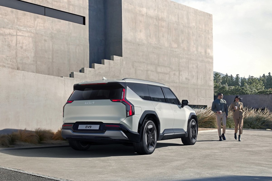kia-ev9-back