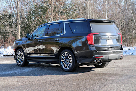 Editorial 2023 gmc yukon denali ultimate 06 jm