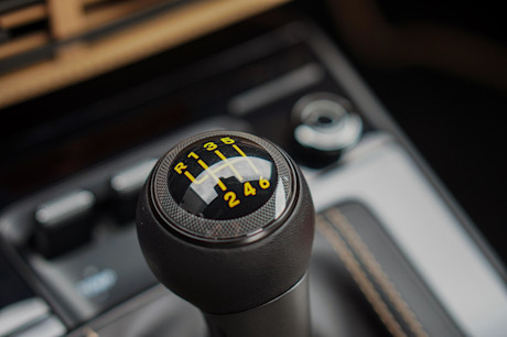Editorial 2022 porsche gt3 touring 27 jl