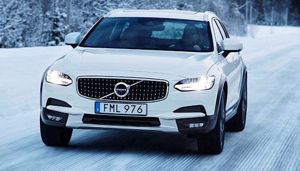 Volvo V90 Cross Country