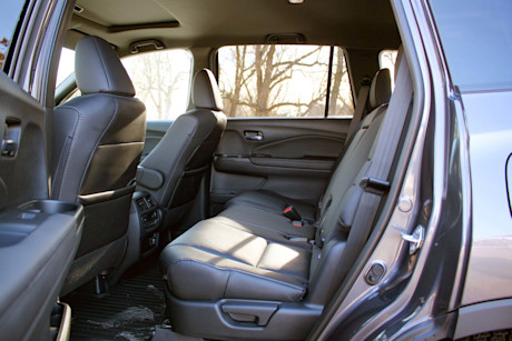 Editorial 2020 honda passport touring 14 sha