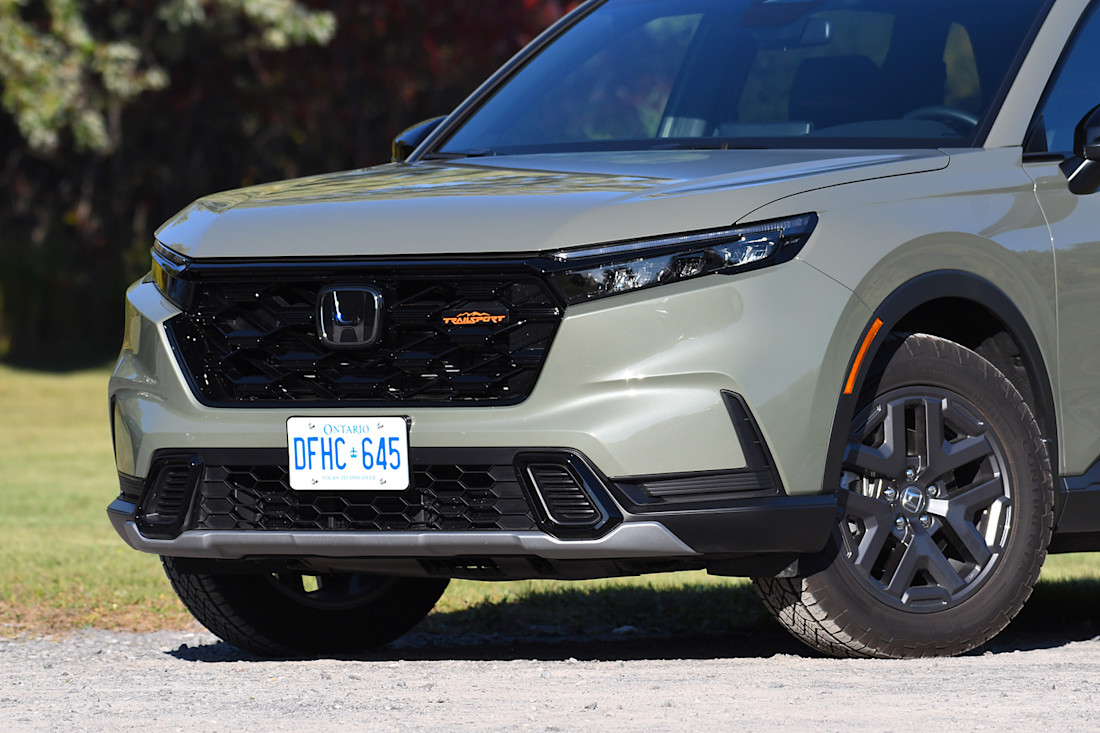 2026 Honda CR-V Trailsport - TD - DR - 251031 - 2.jpg