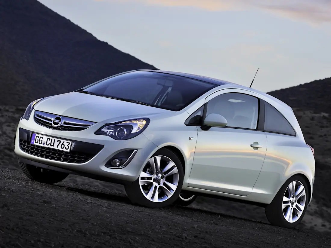 Opel-Corsa-2011-wallpaper
