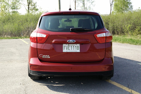 Editorial 2016 ford cmax energi 11