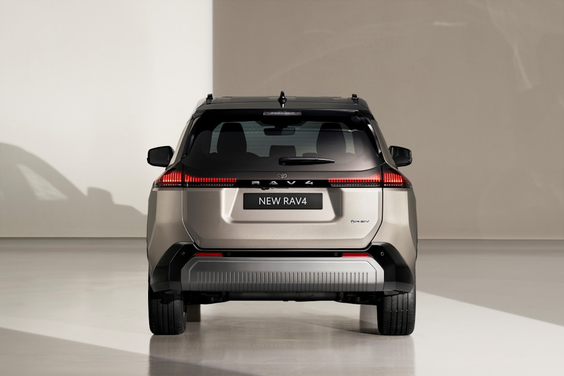 toyota-rav4-2026 (1).jpg