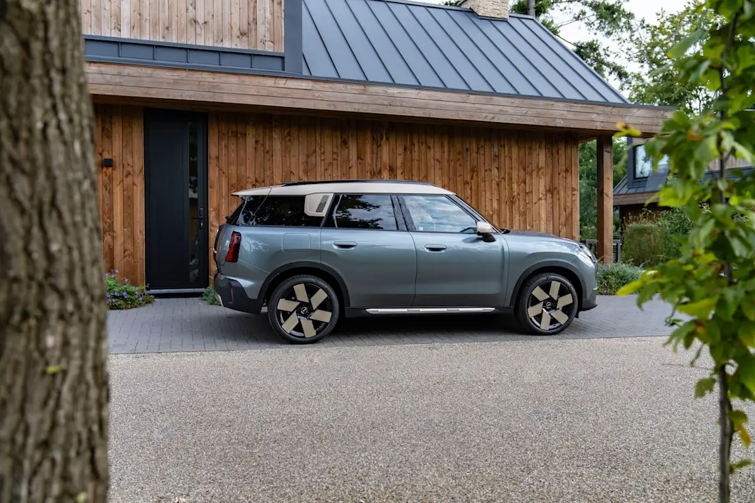 Mini-Countryman-C-2024 Test 04 Mini-Countryman-C-2024 Test 04