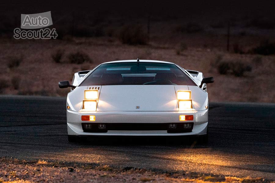 Cizeta-Moroder-V16T-6.jpg