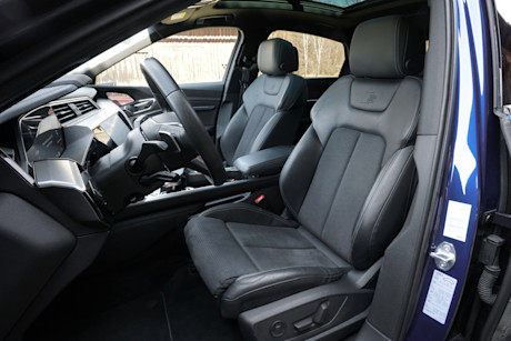 Audi e-tron Sportback 55 quattro 2022_Vordersitze