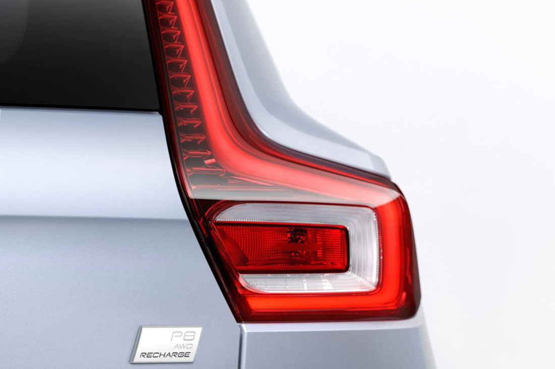 Volvo-XC40_Recharge-2020-1024-18.jpg