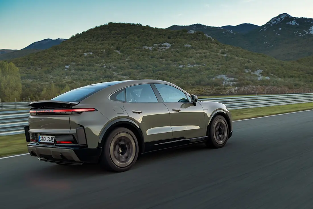 BEBE20260430 Porsche Cayenne Coupé Electric 01