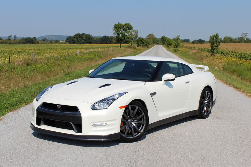 Editorial 2013 nissan gtr pb 010 1748