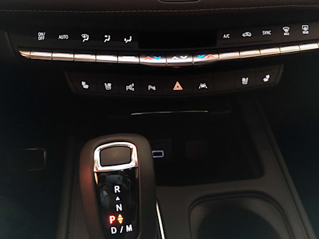 Editorial 2019 cadillac xt4 11 sb