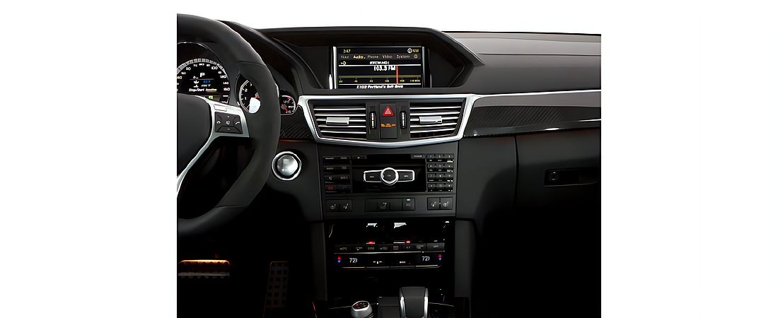 Mercedes-Benz E-Class 2011 60