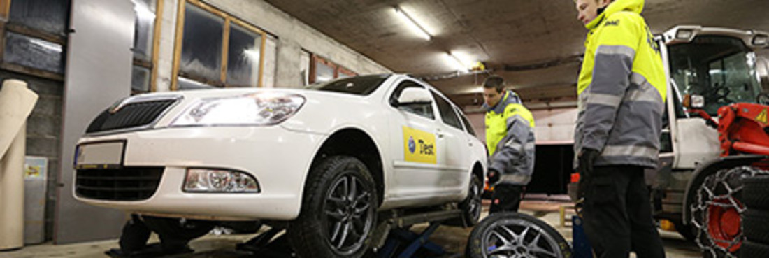 Rapport: Essais pneus hiver ADAC 2013 – 32 pneus à l'essai