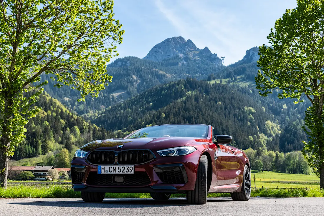 BMW-M8-Competition-Cabrio-Front-Mountain BMW-M8-Competition-Cabrio-Front-Mountain