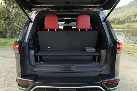 Lexus LX 700h 2025 : essai routier Image