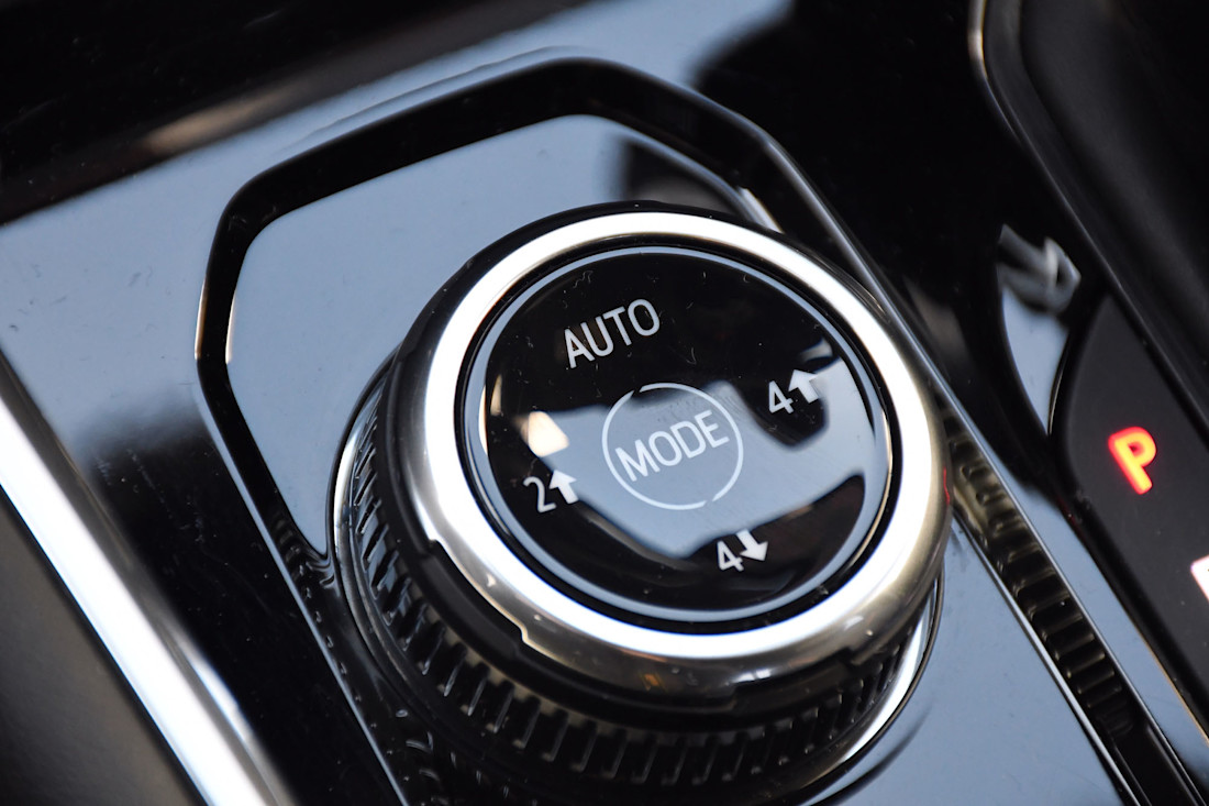 2026 GMC Canyon - TD - DR - 260506 - 34.jpg