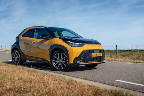 Toyota Aygo X Hybrid (2025) header