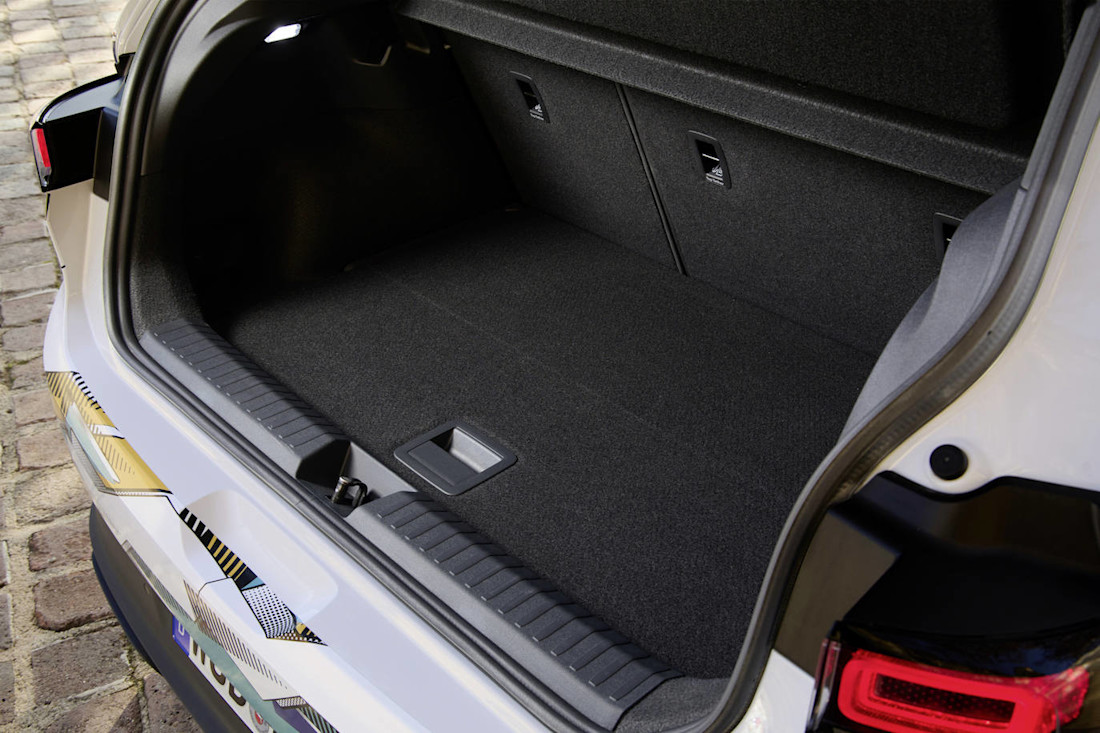 Volkswagen-ID-Polo-2026 (13).jpg