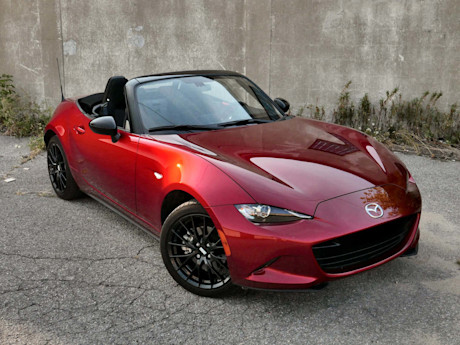 Editorial 2018 mazda mx 5 50th anniversary 03 bh