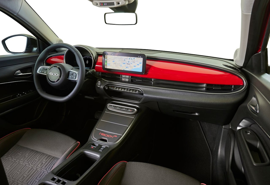 Fiat 600e interior
