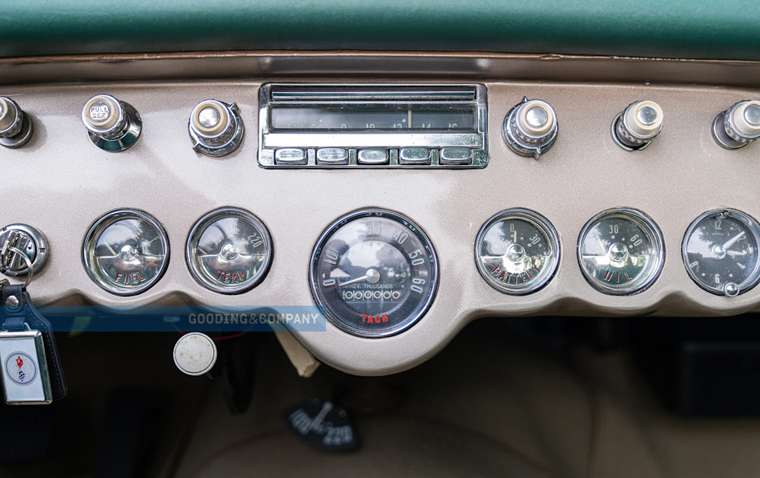 Chevrolet-Corvette-1954-coche-raro-subasta (14).jpg