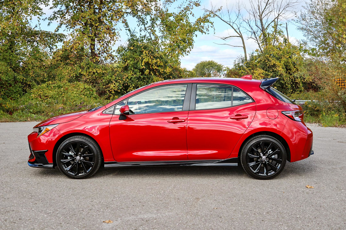 Editorial 2021 toyota corolla hatchback cvt special edition 05 jm
