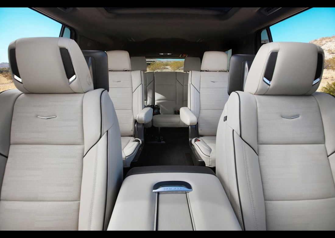 Cadillac-Escalade-2021-1280-3c.jpg