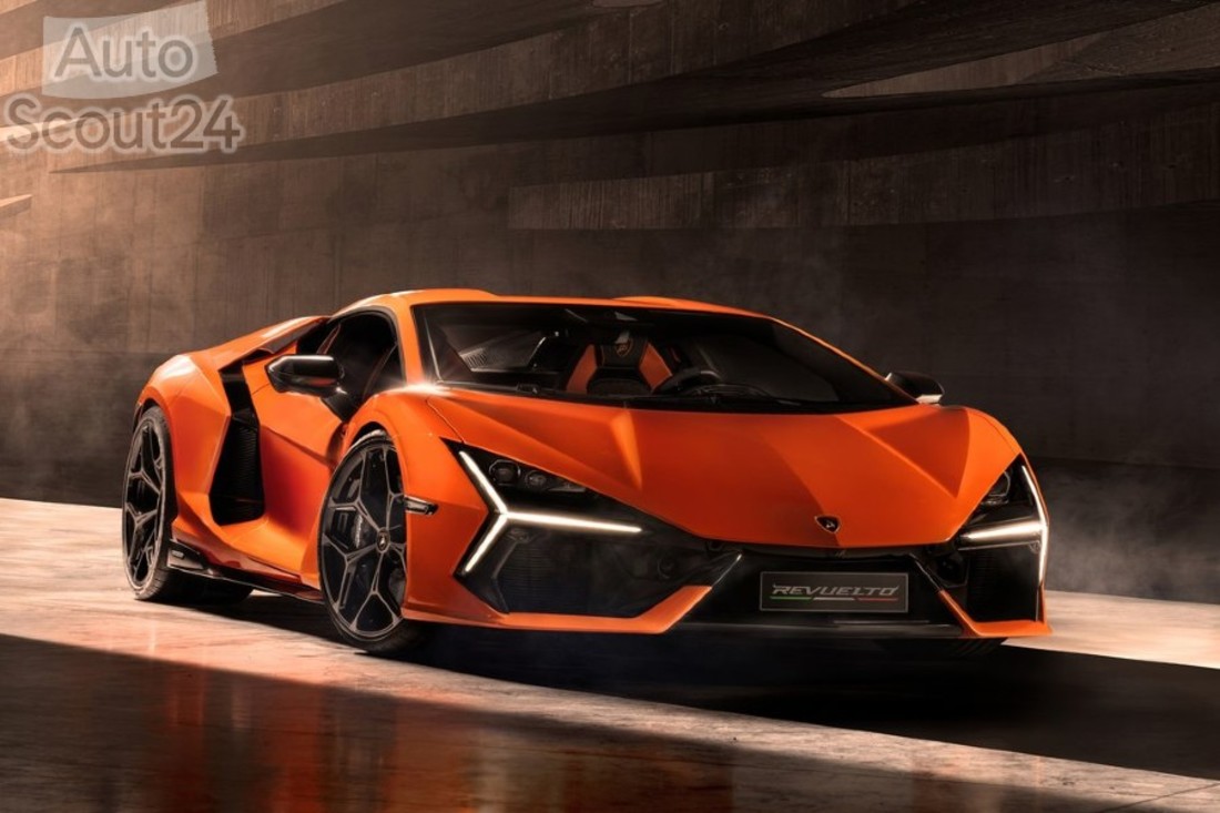 Lamborghini-Revuelto-2024-1024-03.jpg