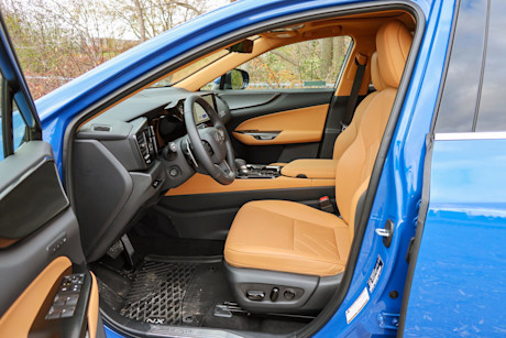 Editorial 2022 lexus nx 450h executive 13 jm