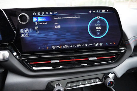 Chevrolet Silverado EV RST 2024 : essai routier Image