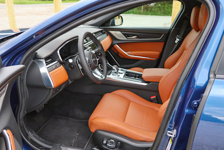 Editorial 2021 jaguar xf p300 r dynamic 17 jm