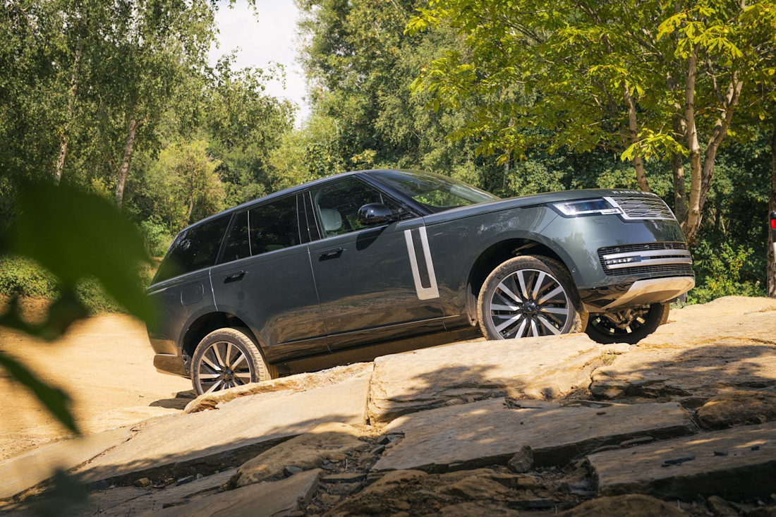 Range Rover Electric 1