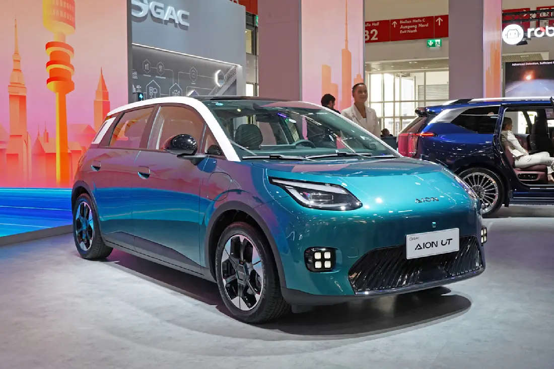 12 iaa-mobility-2025 gac-aion-ut-front
